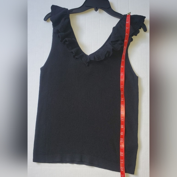 GAP Factory Women's Sleeveless Ruffle Edge Sweater Tank Top Sz XXL BLK - Picture 11 of 13